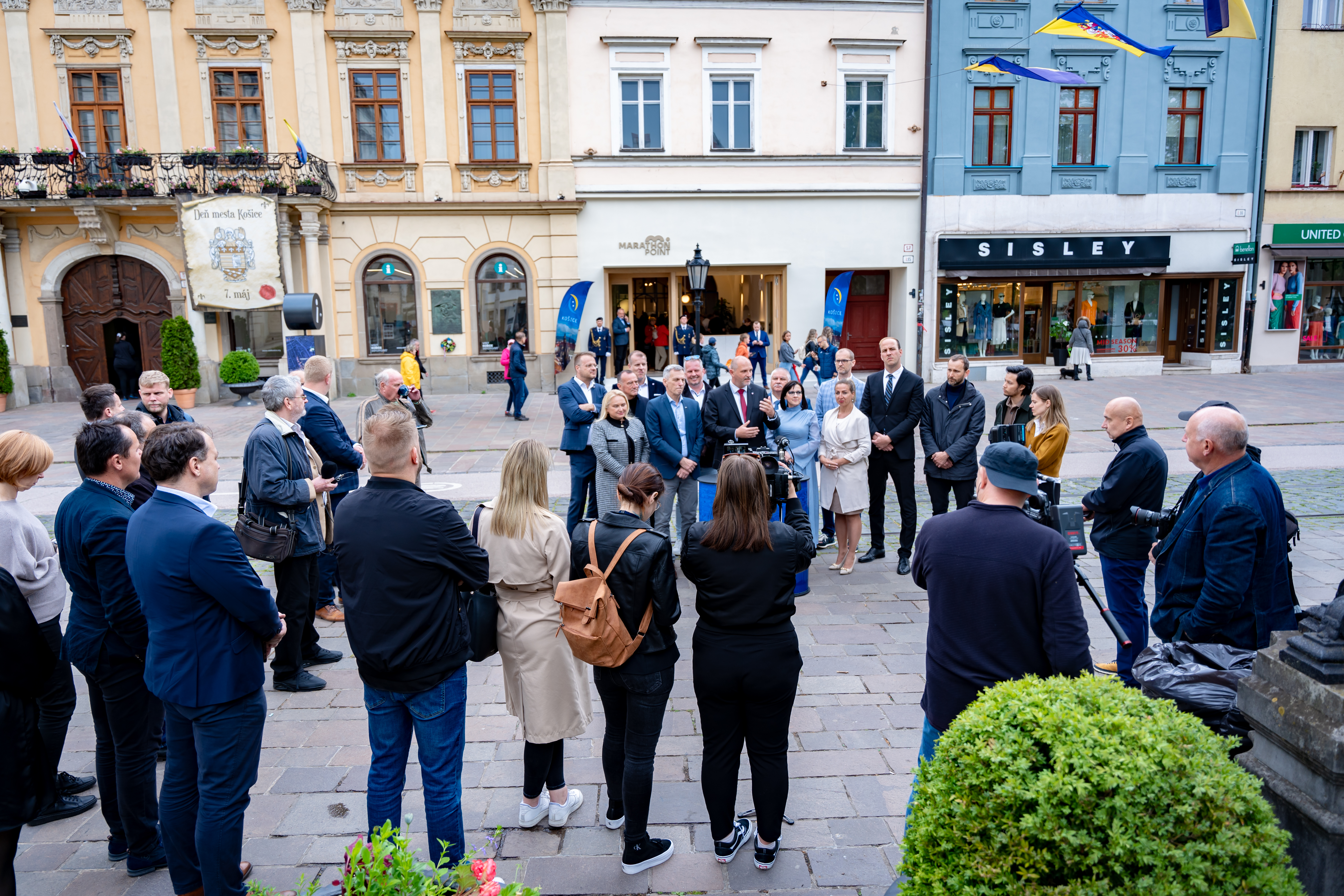 Slavnostne otvorenie stalej expozicie Medzinarodneho maratonu mieru-34